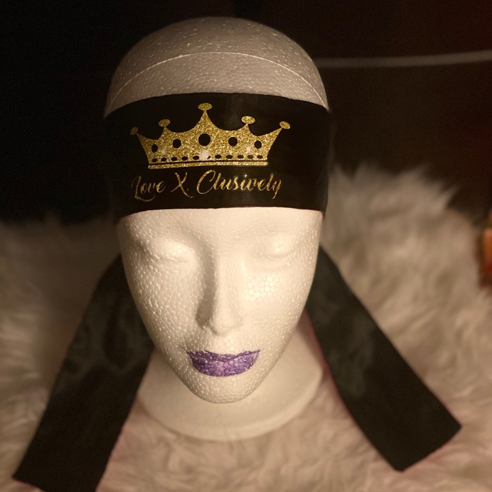 Lx Clusively reversible edge tie/headband